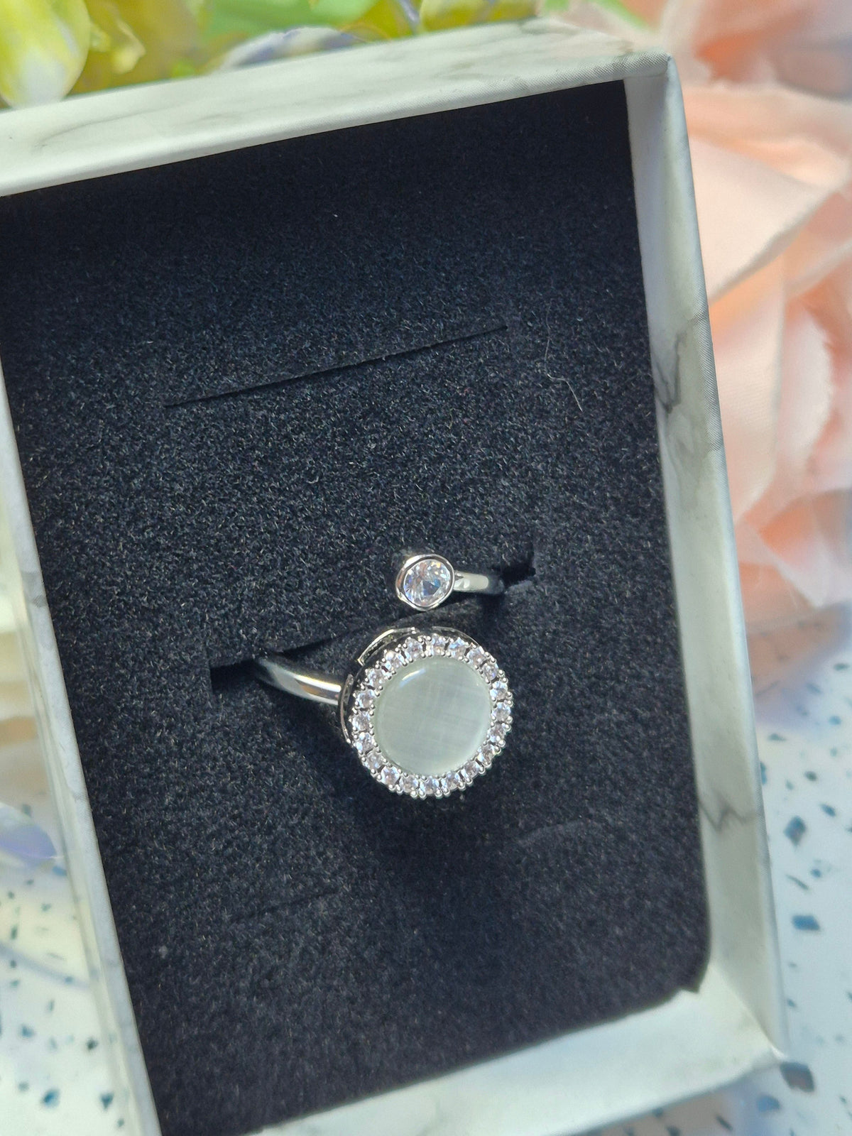 Ring shiny Moon