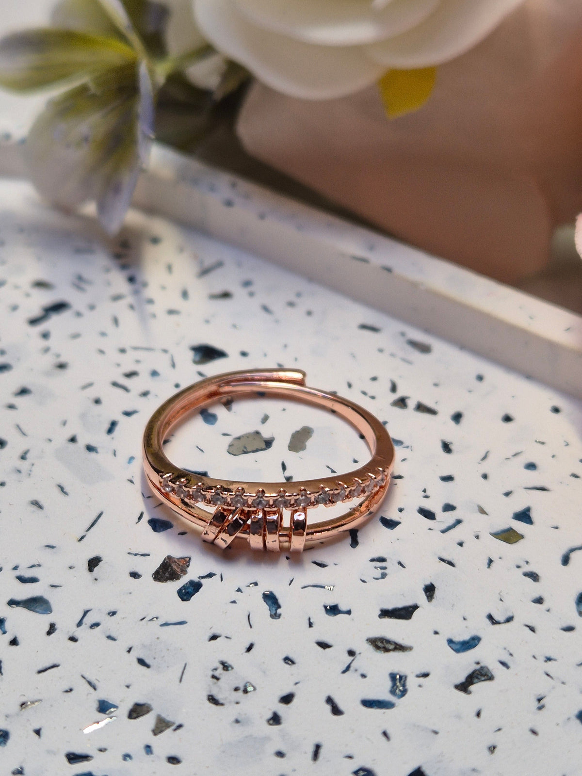 Ring rotary Pearls mit Zirkoniasteinen