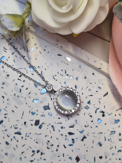 Halskette shiny Moon