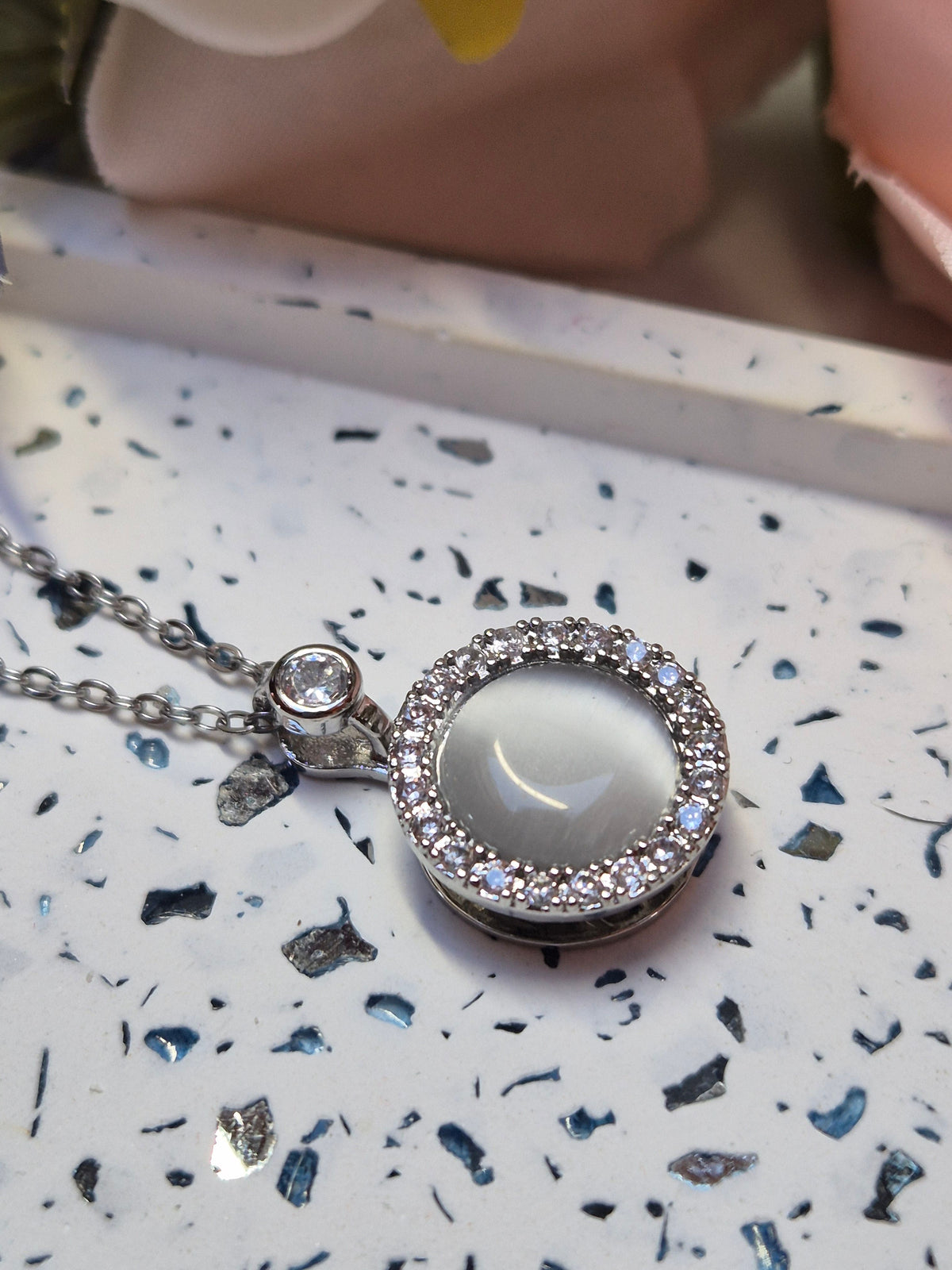 Halskette shiny Moon