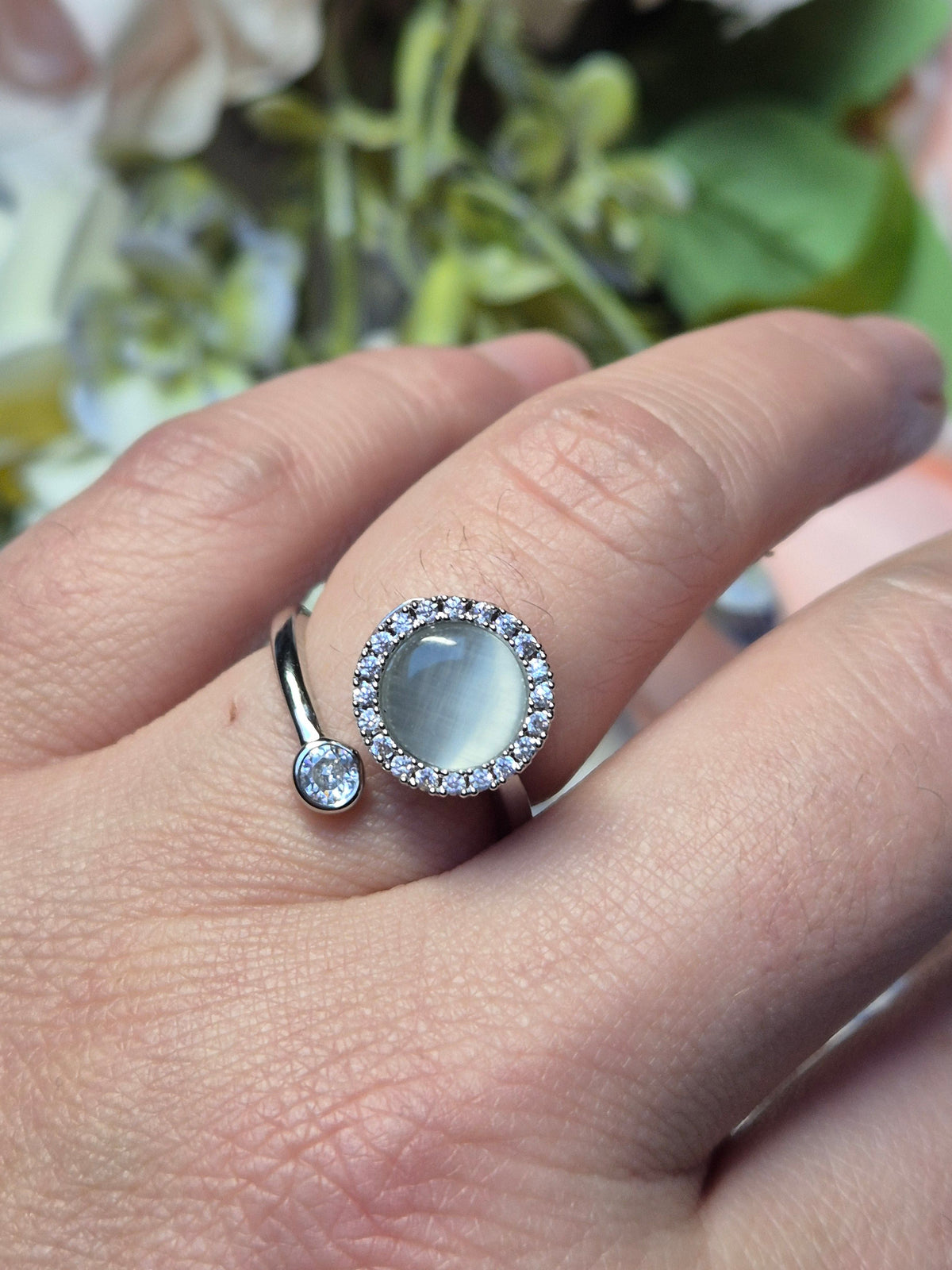 Ring shiny Moon