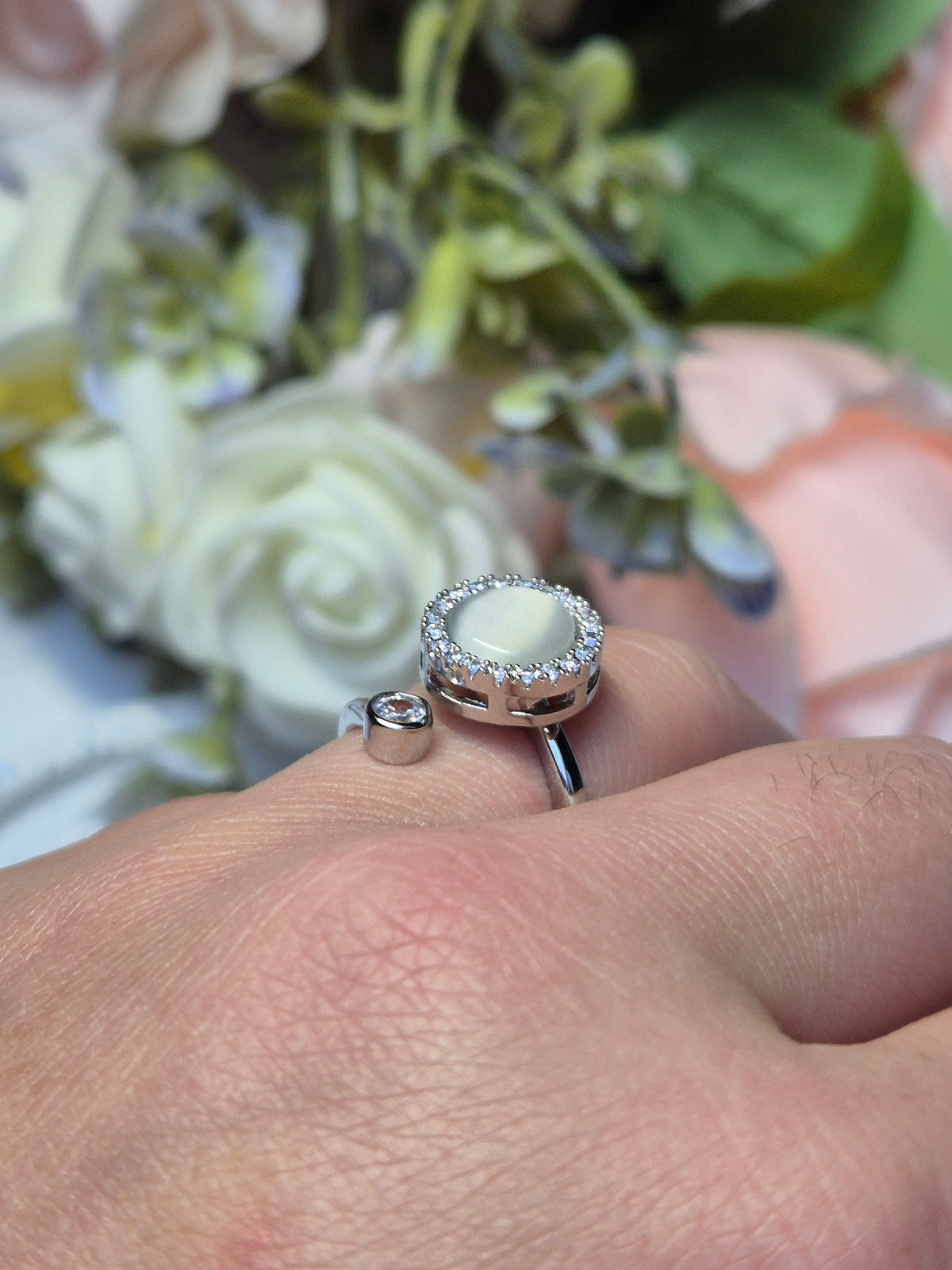 Ring shiny Moon