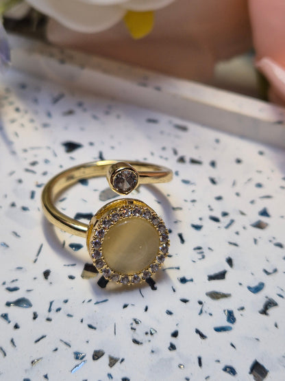 Ring shiny Moon