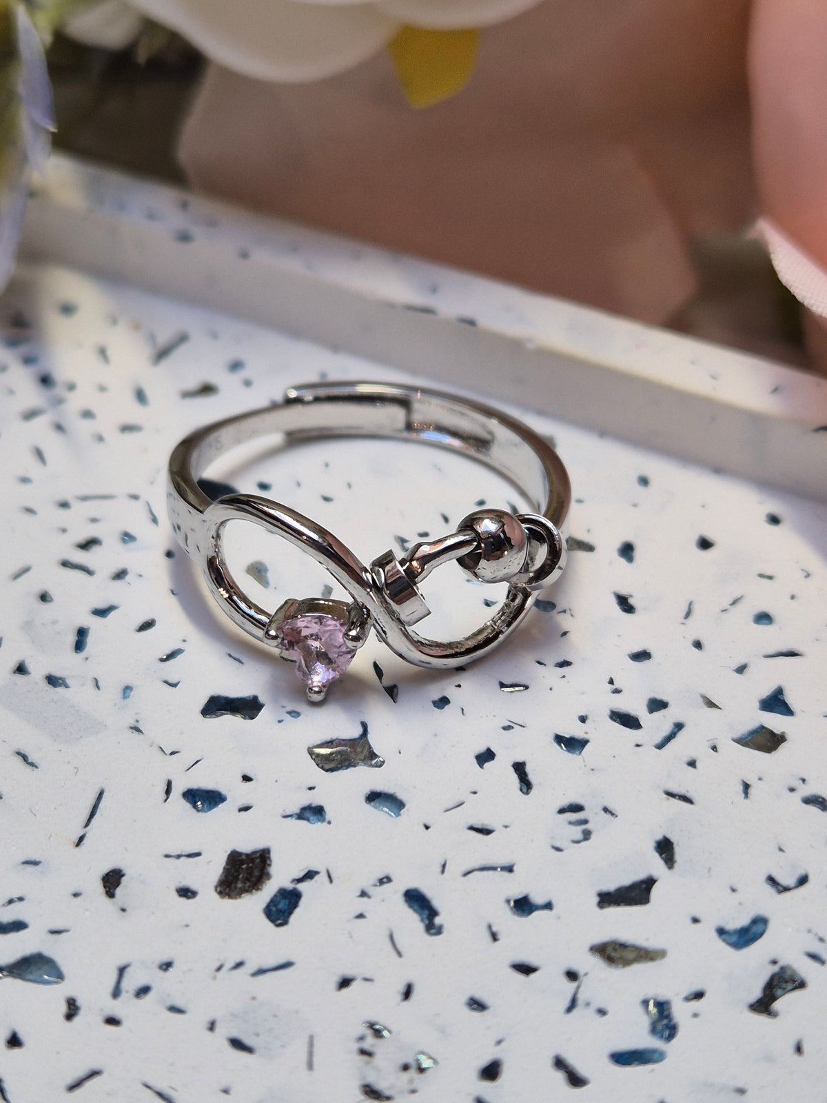 Ring Unendlichkeit