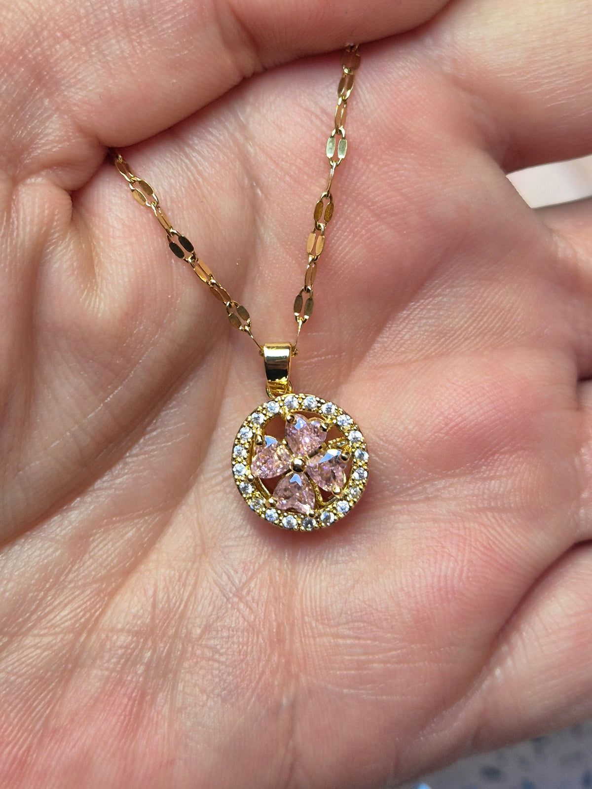 Halskette Rosa Zirkoniablume