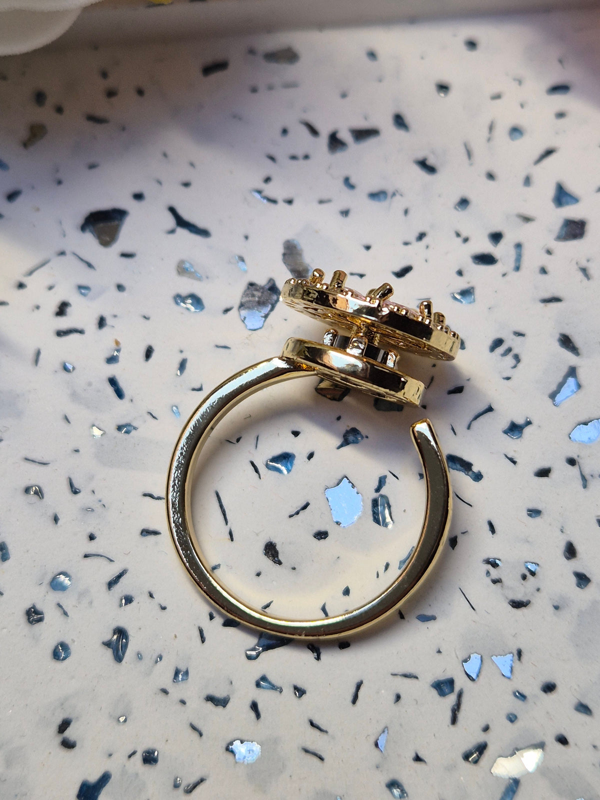 Ring rosa Zirkoniablume Gold