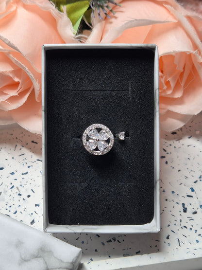 Ring weiße Zirkoniablume Silber
