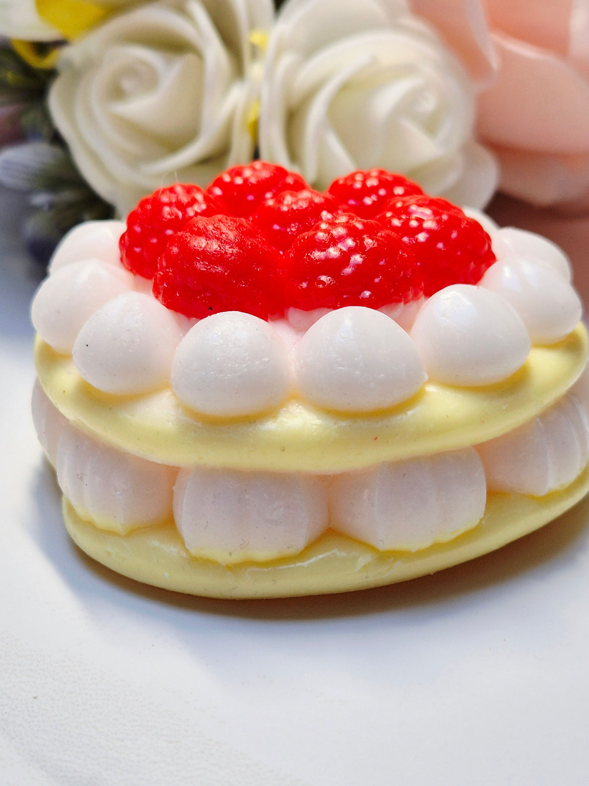 Taba Squishy Himbeer-Sahne-Torte