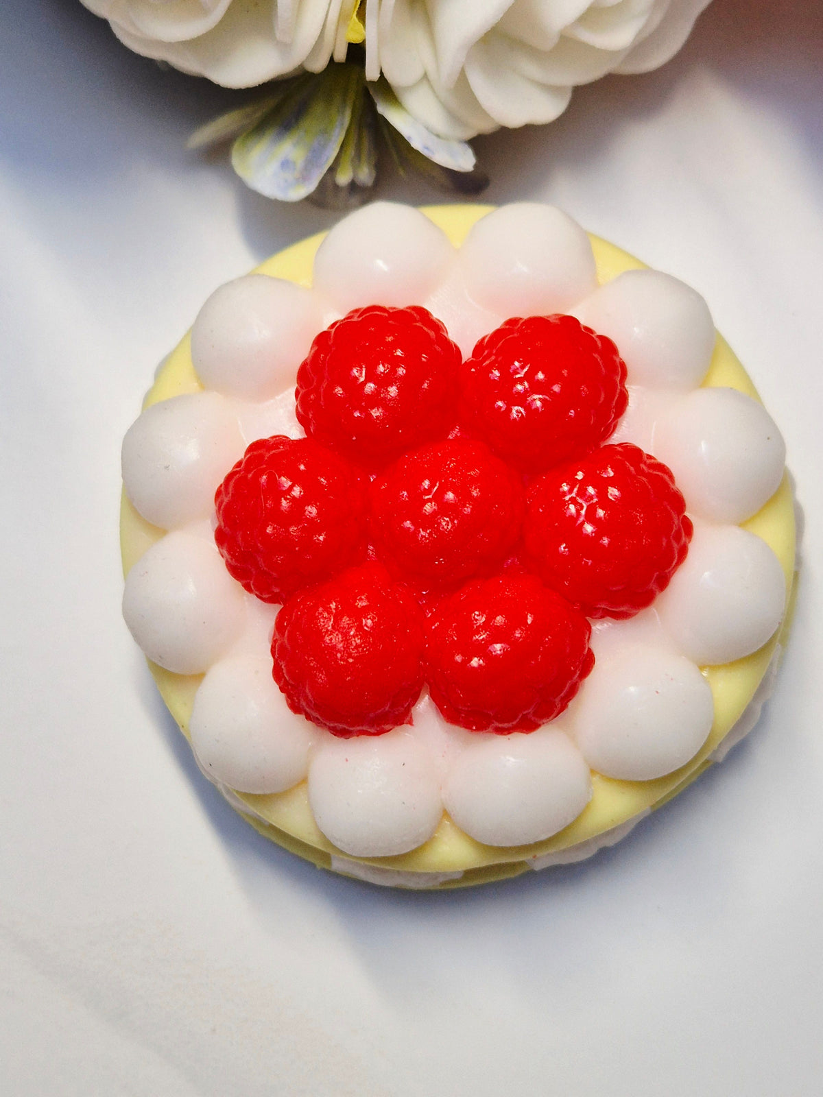 Taba Squishy Himbeer-Sahne-Torte